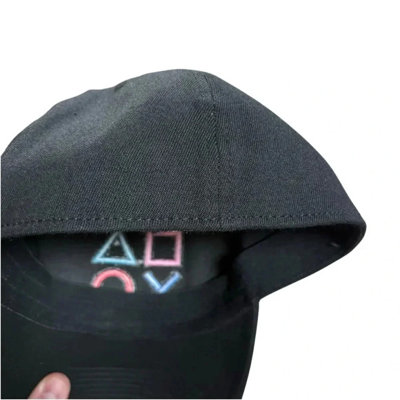 Sony PlayStation Button Symbol OSFM Elastic Fitted Hat - Picture 5 of 8